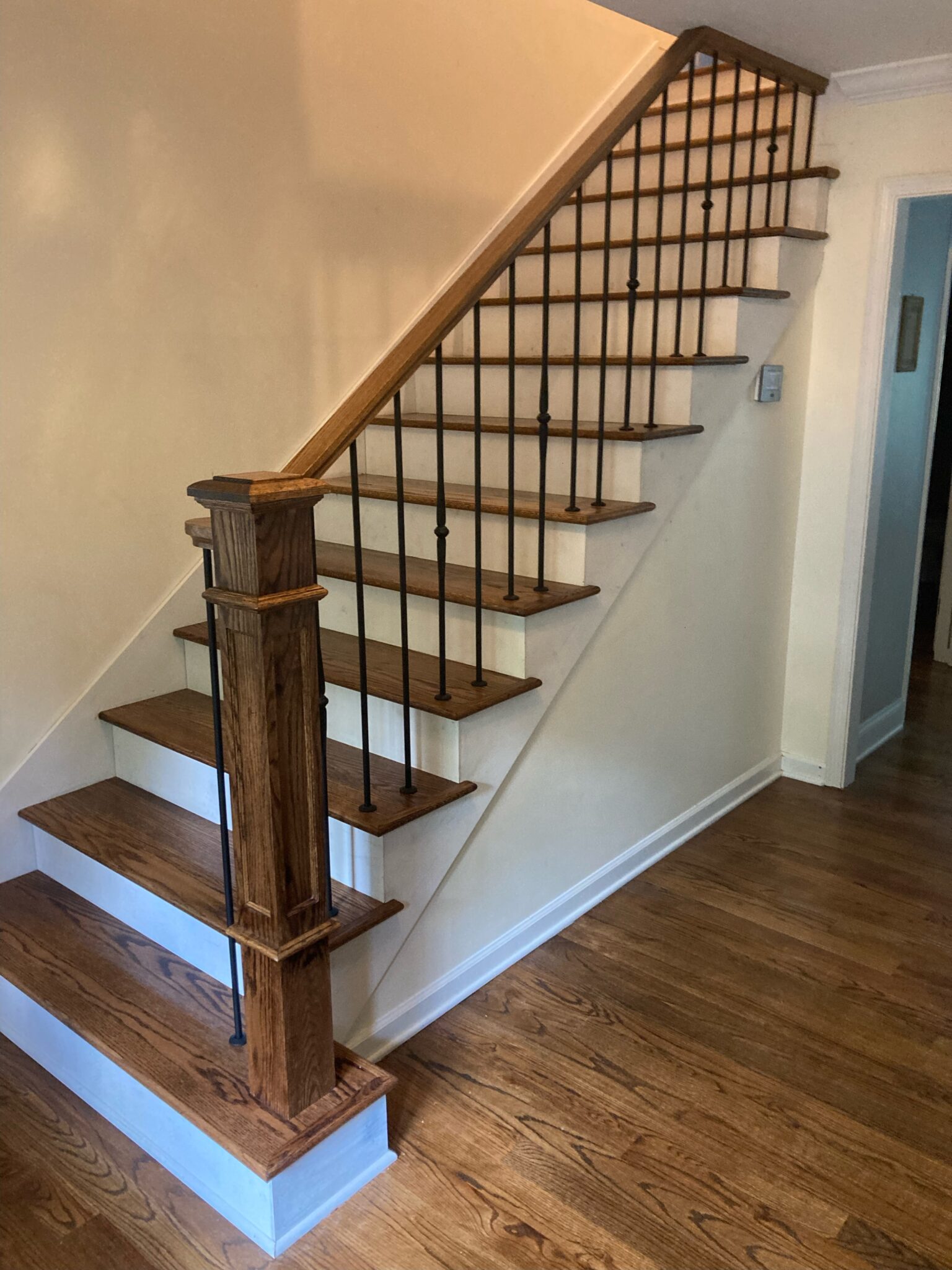 Handrail to Ceiling - Stair Solution